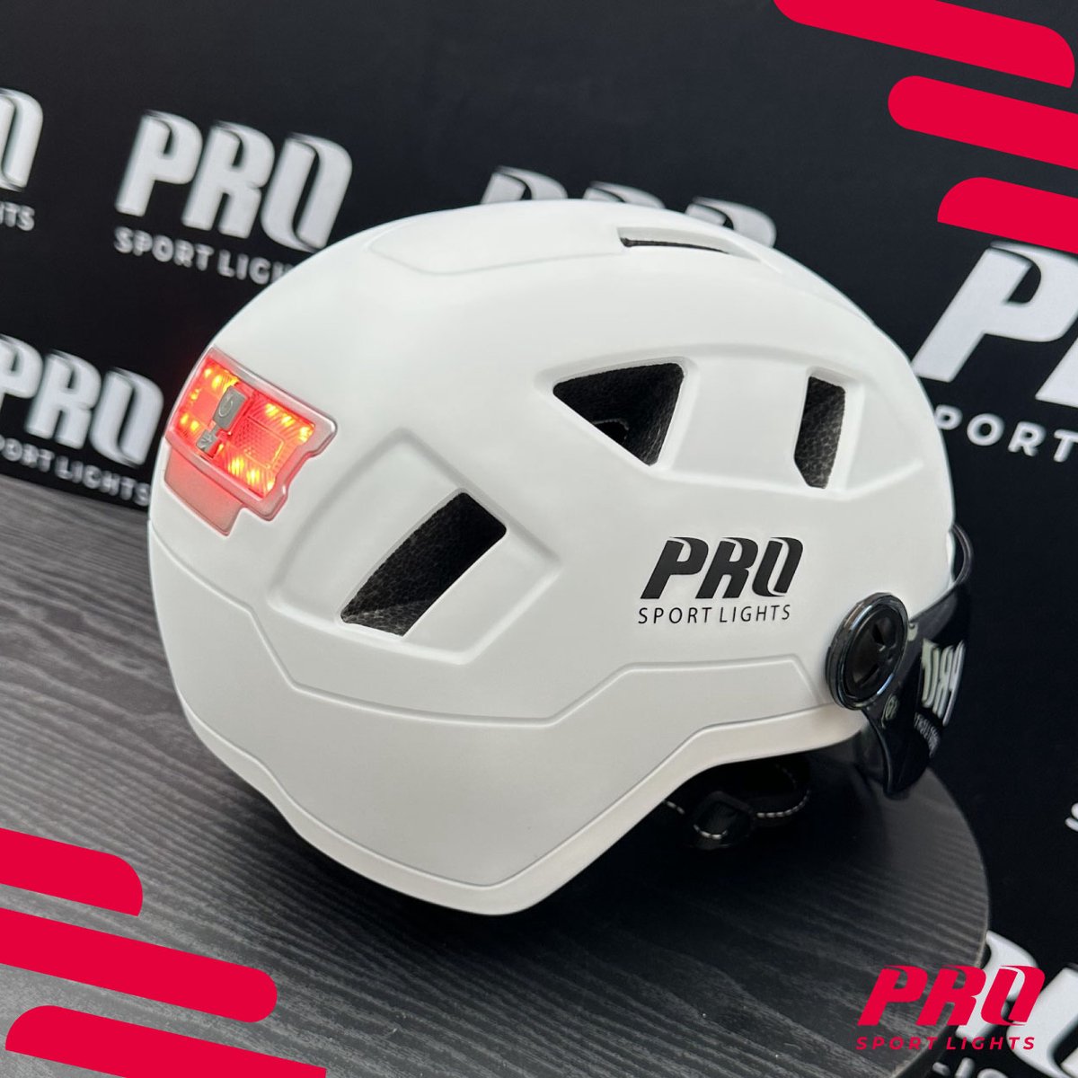 Casco Pro Sport Lights blanco para speed pedelec NTA 8776 con visera y orejeras