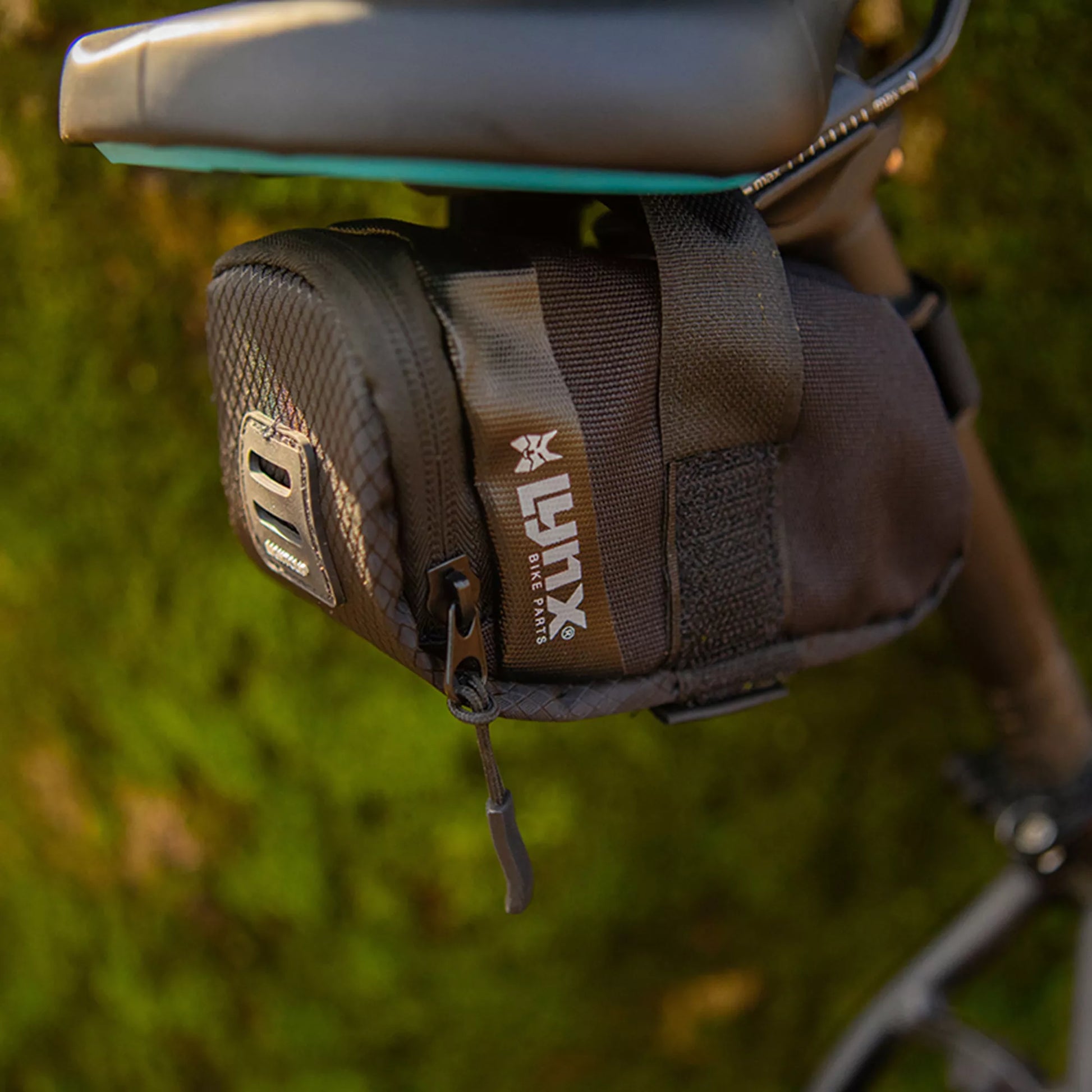 Zadeltas MountainbikeRacefiets 0,6L Zwart Fietstas kopen