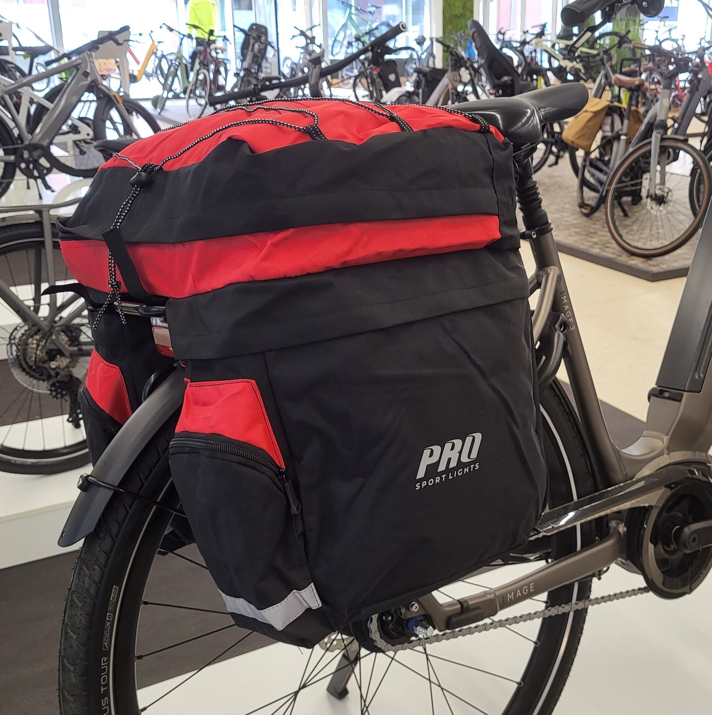 Pro Sport Lights Dubbele fietstas - 46 Liter - Zwart/Rood