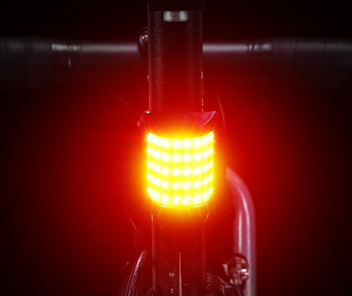 Luce posteriore bici LED 125 Lumen con batteria ricaricabile USB