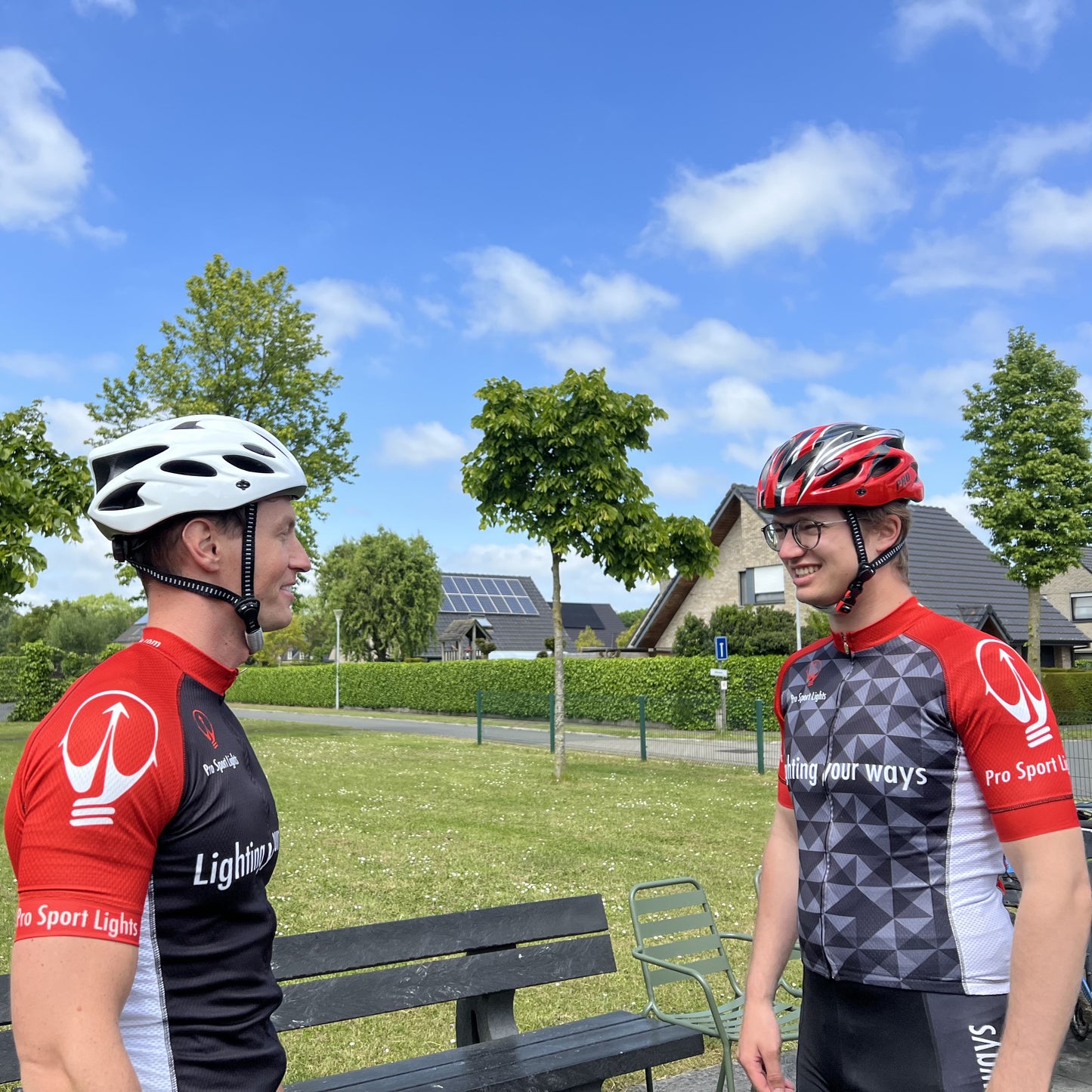 Fietshelm Dames/Heren - Rood/Zwart
