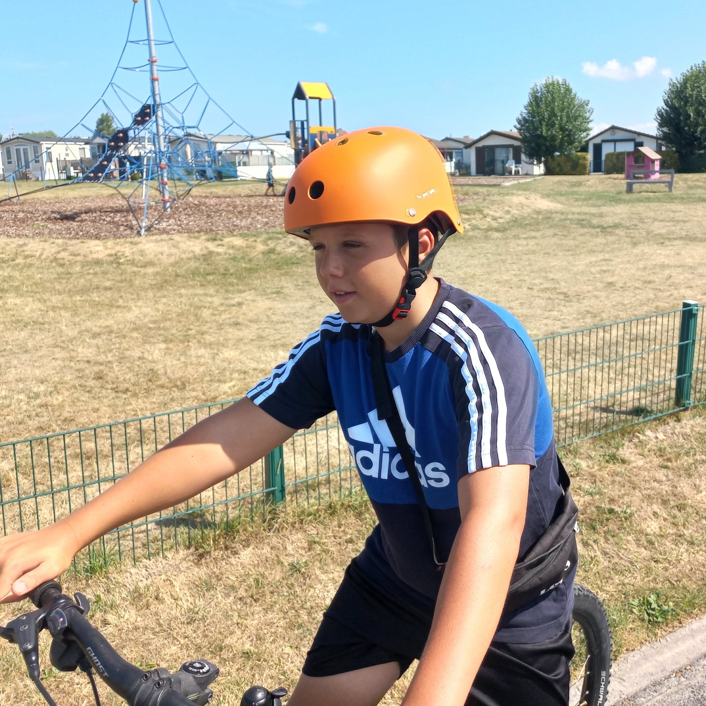 Casque de vélo pour enfants Orange Mat