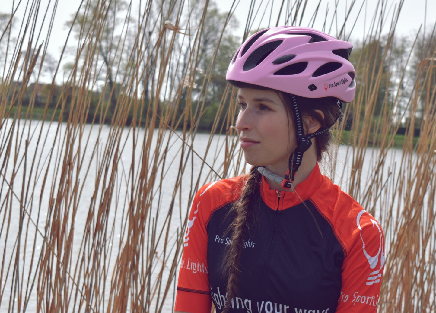 rozefietshelmkopendames