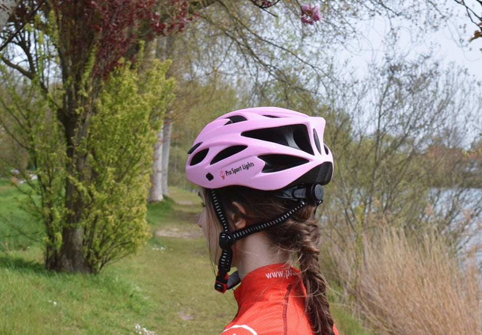 rozefietshelmkopendames