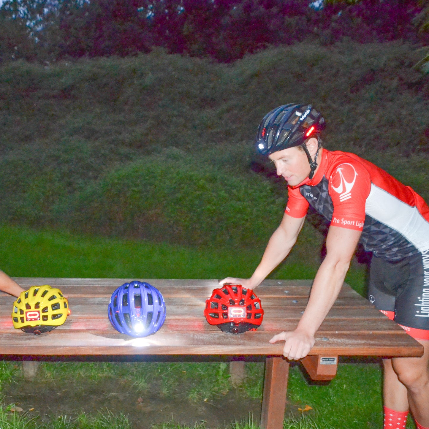 Pro Sport Lights Fietshelm - Zwart