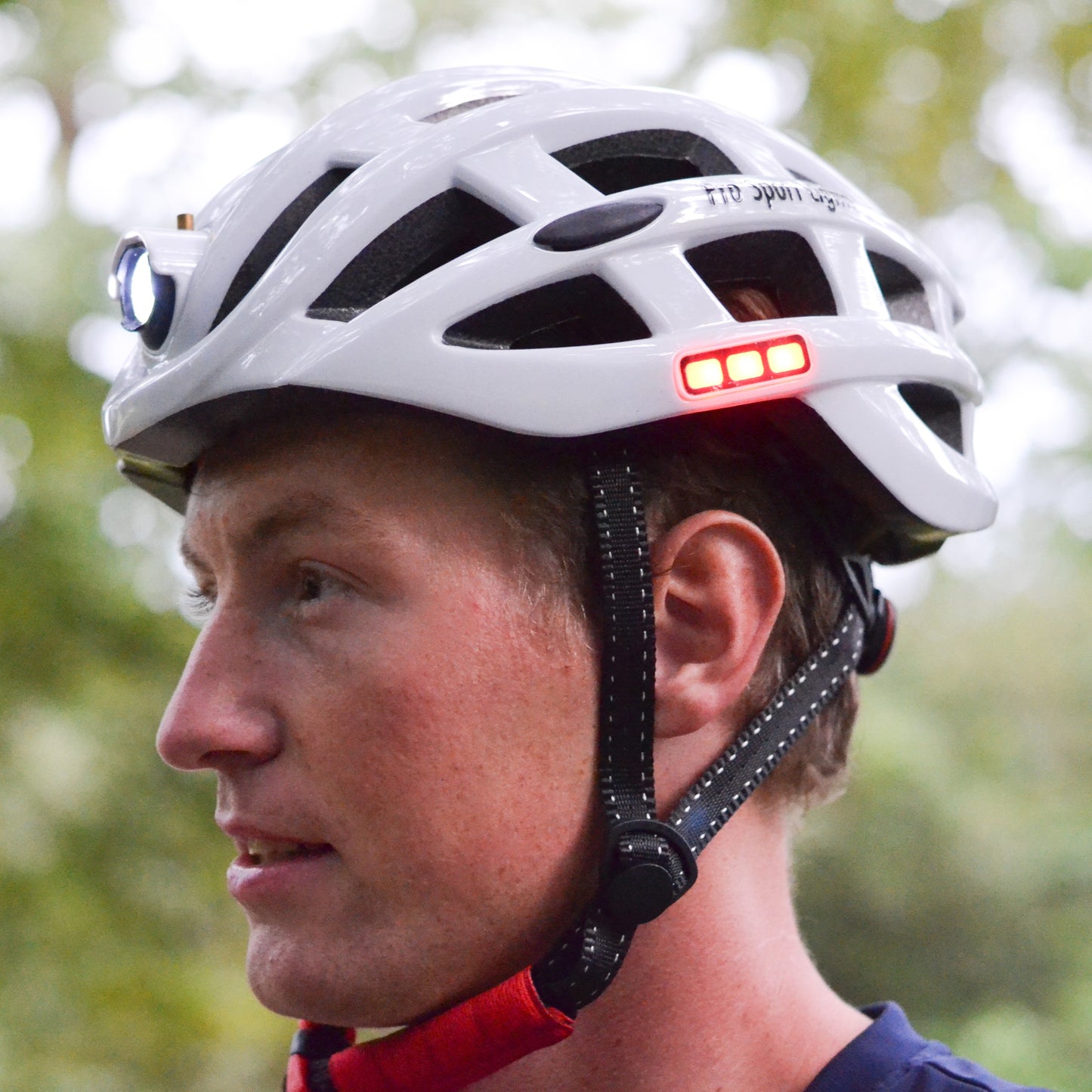 Fietshelm met verlichting