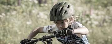 Bollé Fietshelm Stance Junior 47-51 Cm Groen/rood Mt Xs