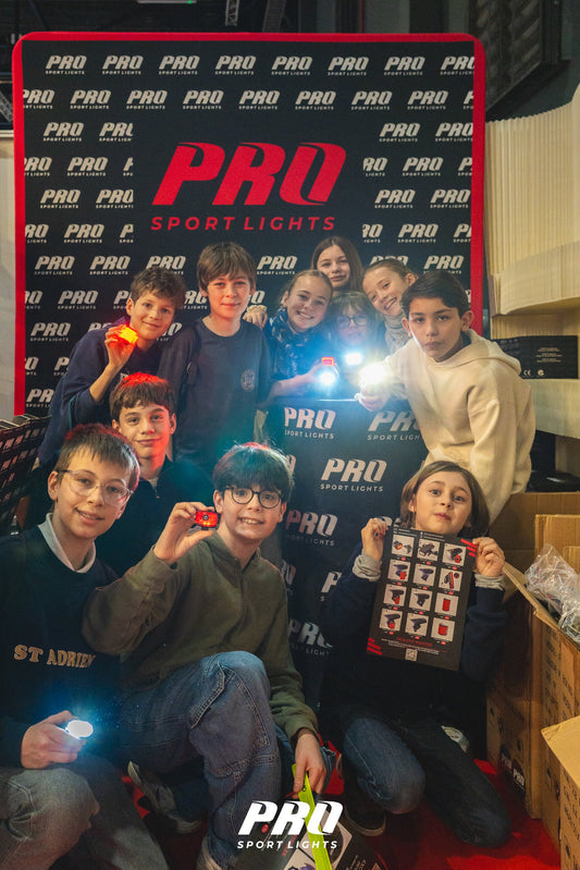 Pro Sport Lights schenkt opnieuw gratis fietsverlichting aan 20 kinderen