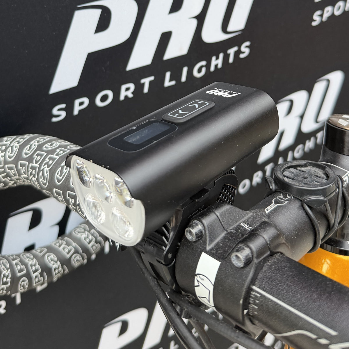 Set luci bici USB ricaricabili 2200 + 300 Lumen