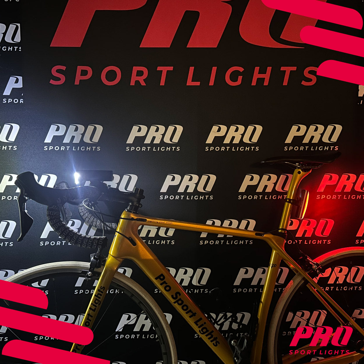 Fietsverlichting 1300 & 120 Lumen Performance Koplamp en Achterlicht set - Racefiets MTB Kopen Online