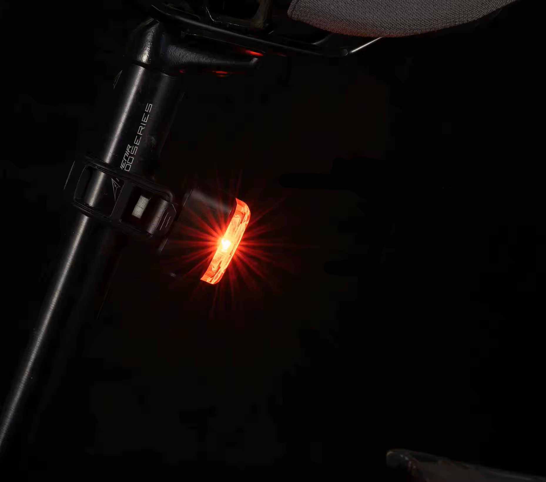 Fietsverlichtingsset 100 Lux Koplamp en Achterlicht LED USB Oplaadbaar kopen online
