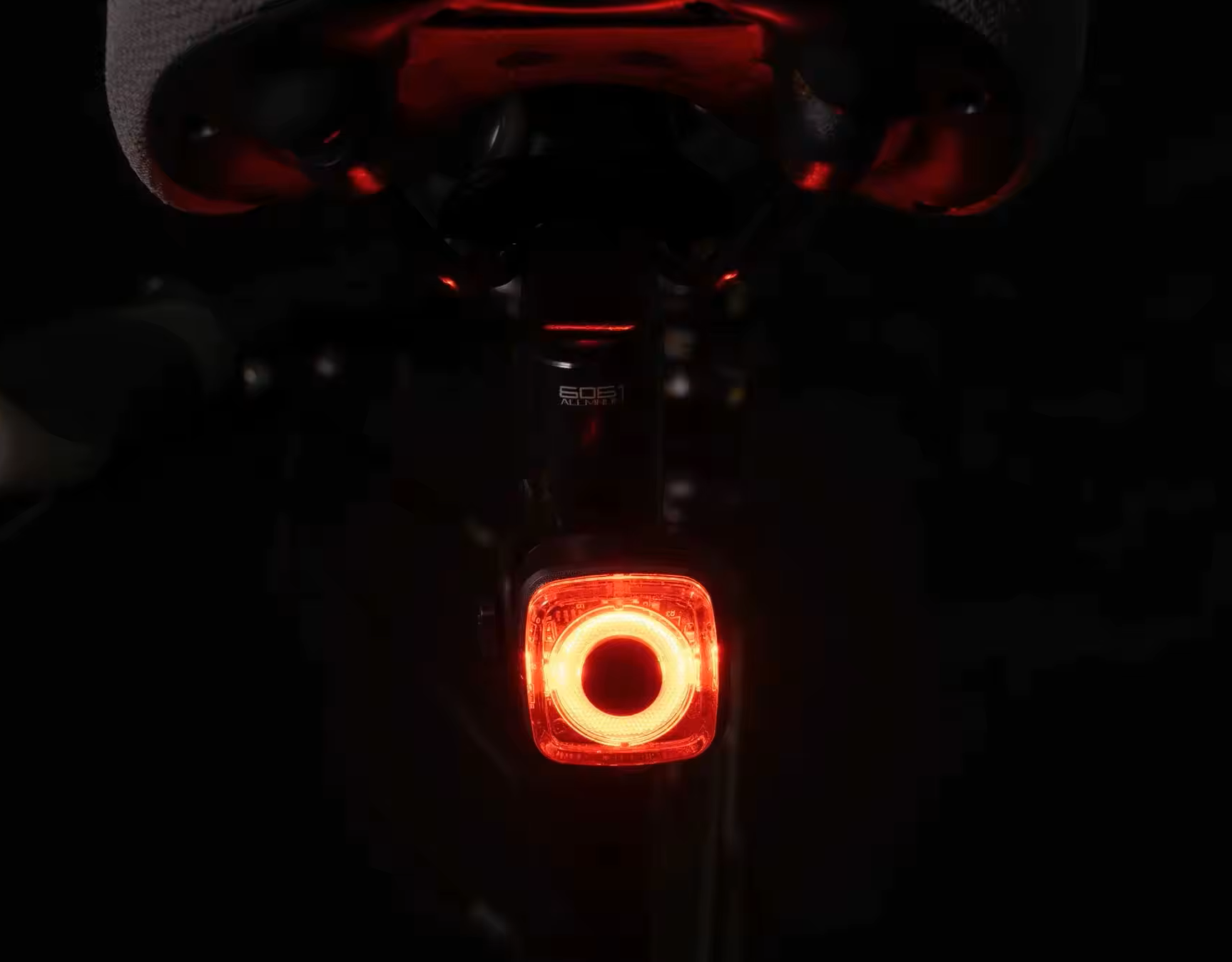 Fietsverlichtingsset 100 Lux Koplamp en Achterlicht LED USB Oplaadbaar kopen online