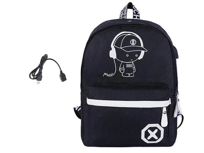 Koulu- ja urheilureppu USB-liitännällä – musta, 19 l