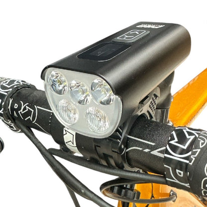 Set luci bici USB ricaricabili 2200 + 300 Lumen