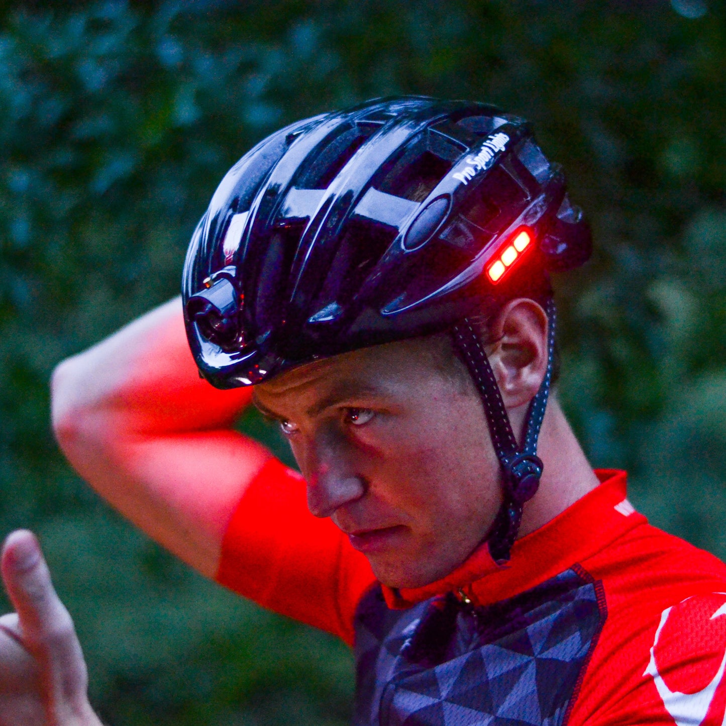 Pro Sport Lights Cycling Helmet - Black